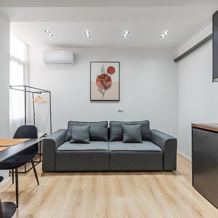 Atelier Apartments By Kondo Stays Tirana Buitenkant foto