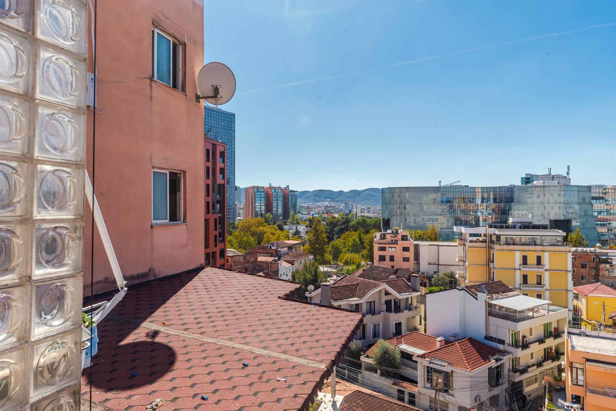 Atelier Apartments By Kondo Stays Tirana Buitenkant foto