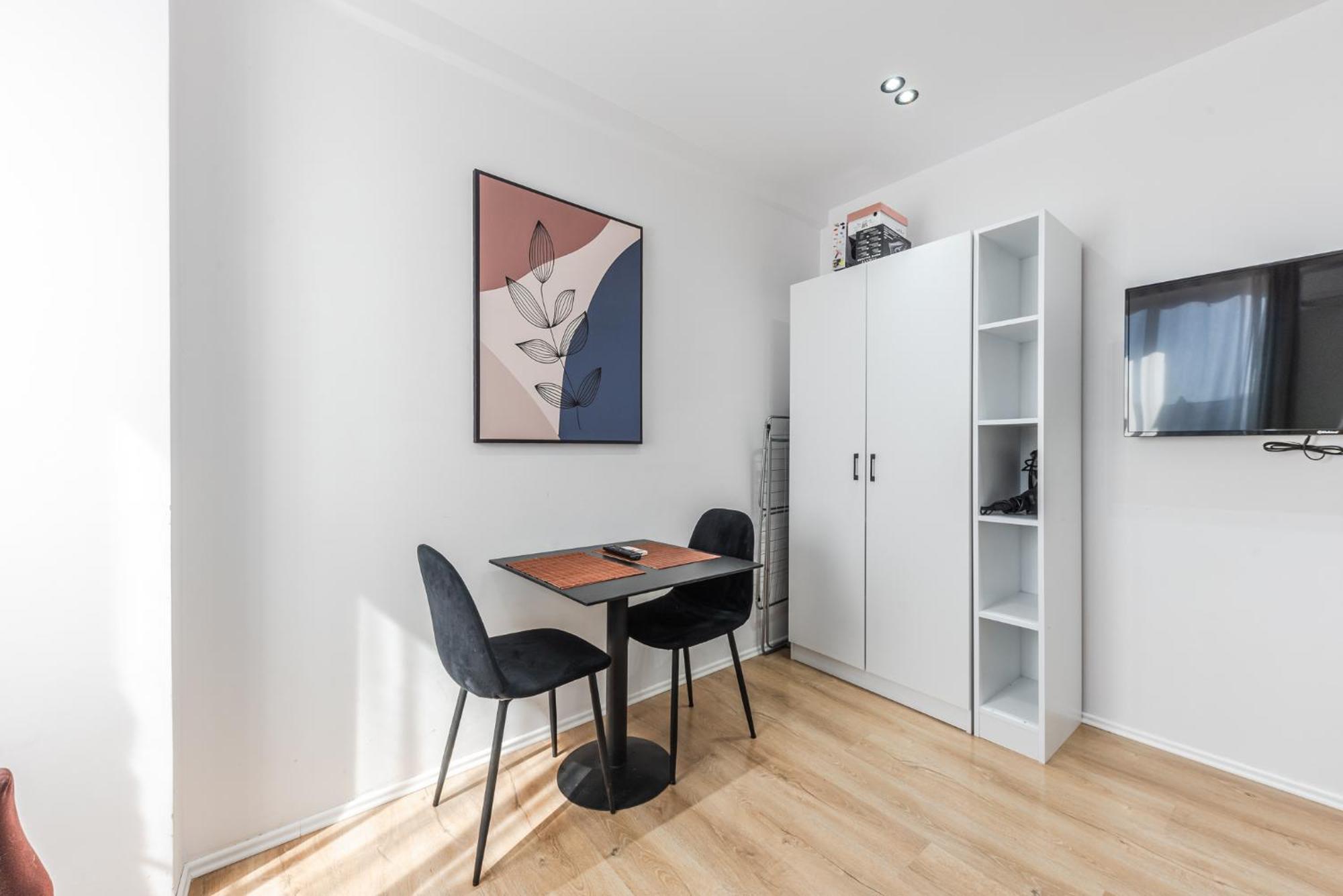 Atelier Apartments By Kondo Stays Tirana Buitenkant foto