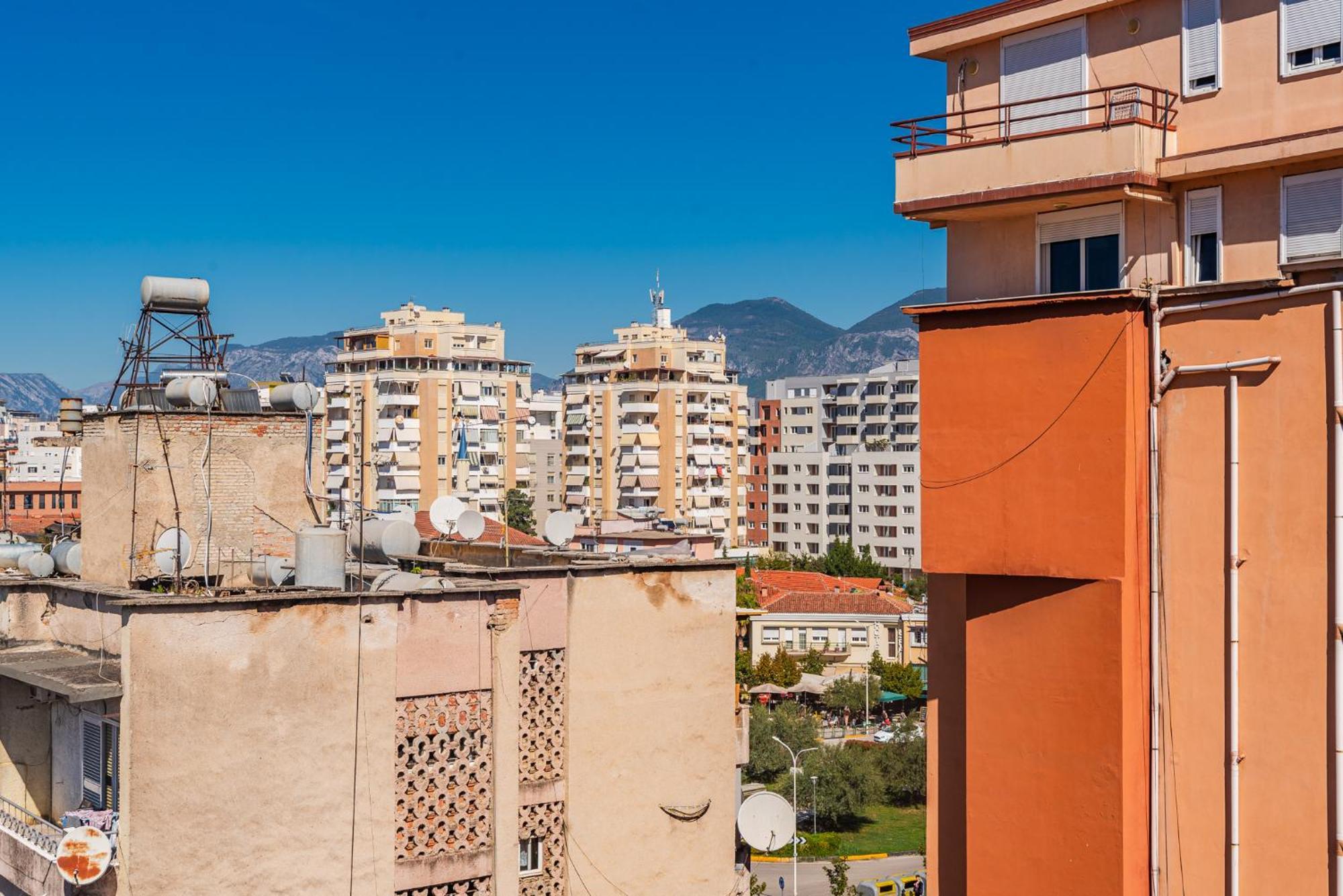 Atelier Apartments By Kondo Stays Tirana Buitenkant foto