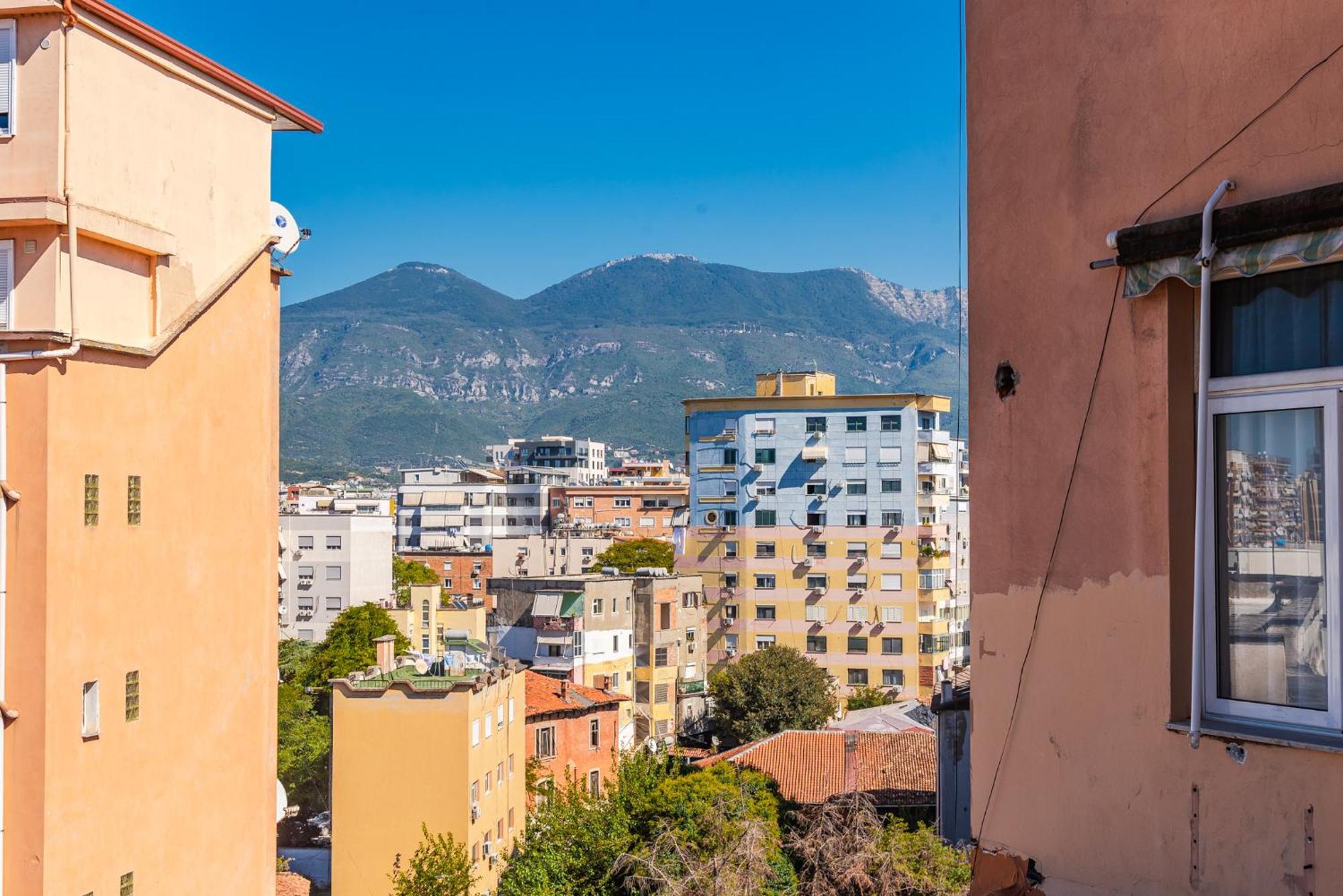 Atelier Apartments By Kondo Stays Tirana Buitenkant foto