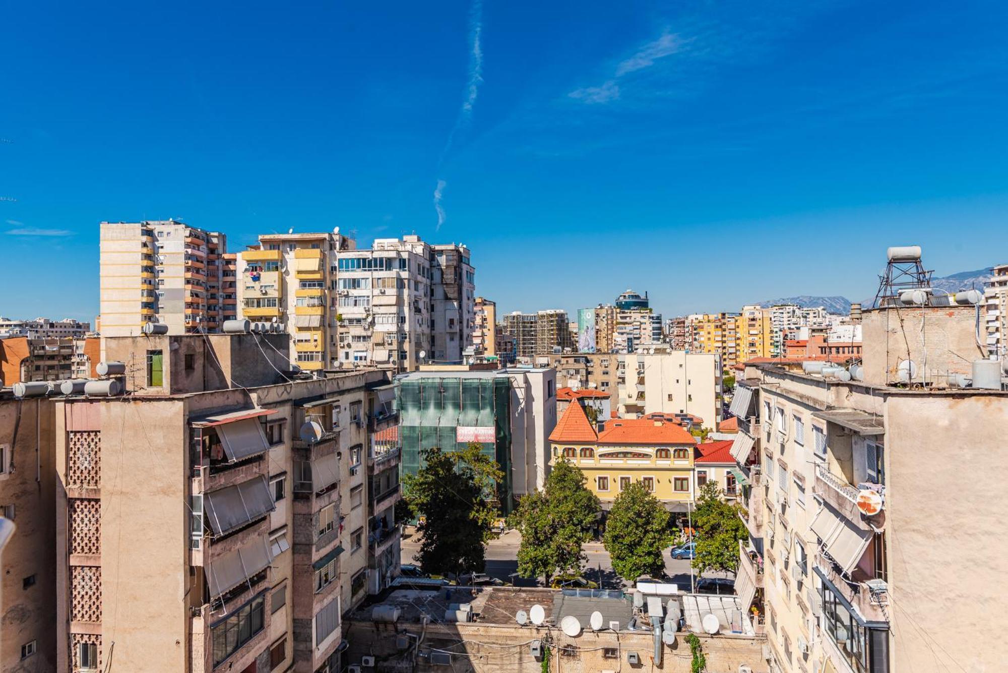 Atelier Apartments By Kondo Stays Tirana Buitenkant foto
