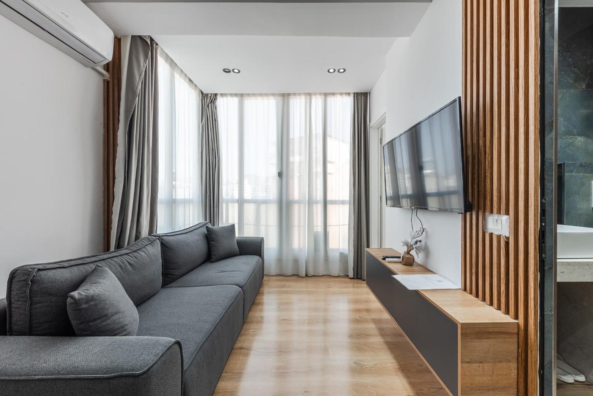 Atelier Apartments By Kondo Stays Tirana Buitenkant foto