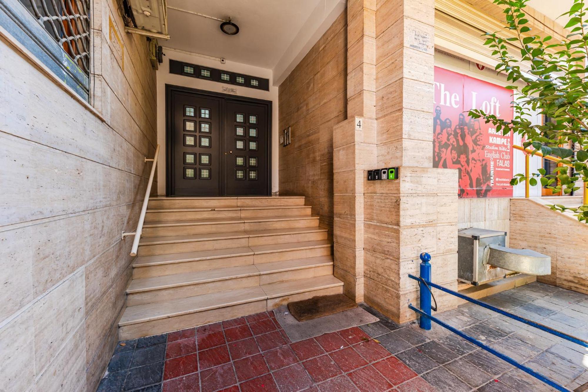 Atelier Apartments By Kondo Stays Tirana Buitenkant foto